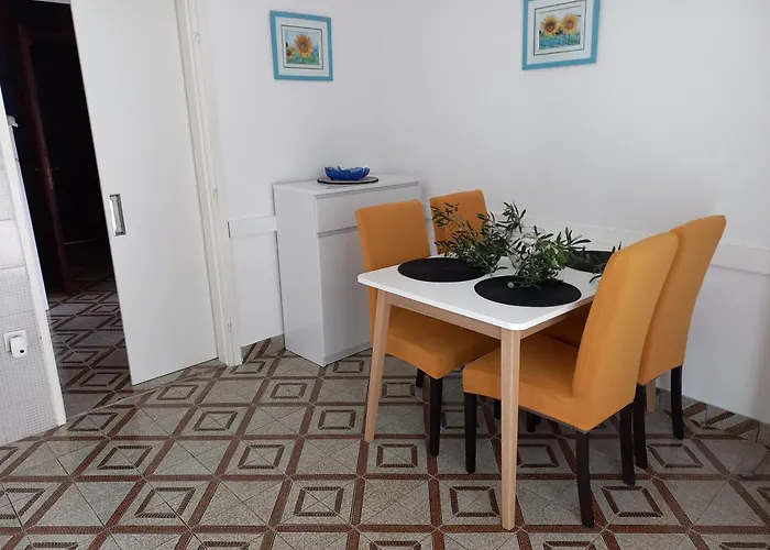 Aba 아파트 흐바르