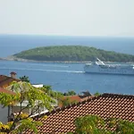 Aba * Hvar Town