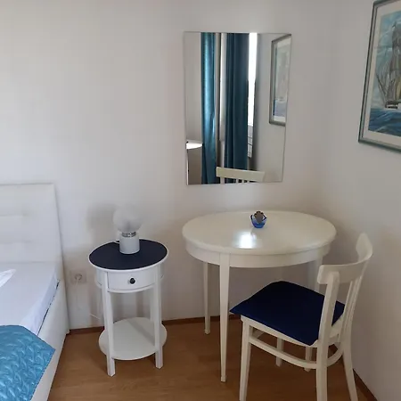 Apartments Aba *